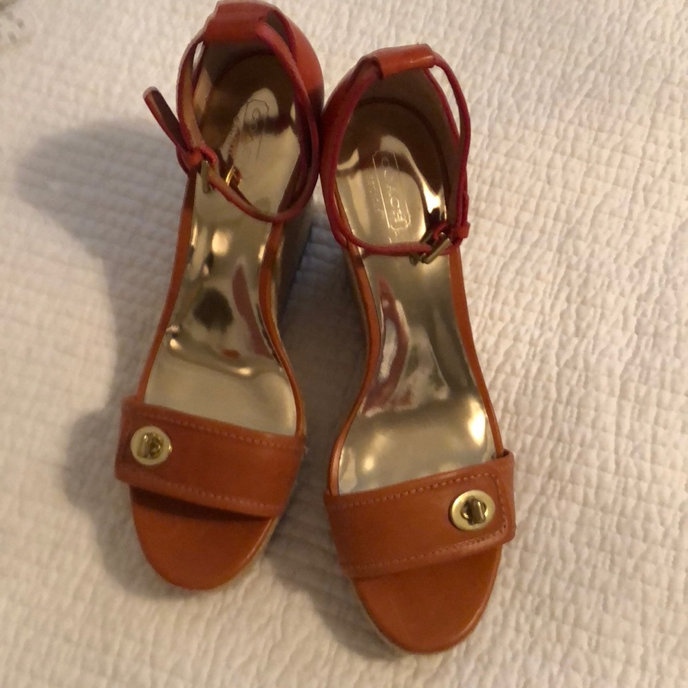 Coach Wedges
